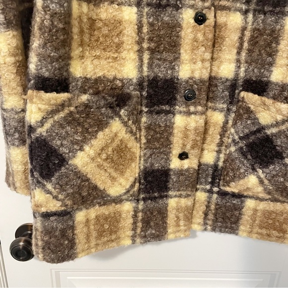 RD Style Toffee Alicia Boucle Coat Size Medium - Picture 6 of 13